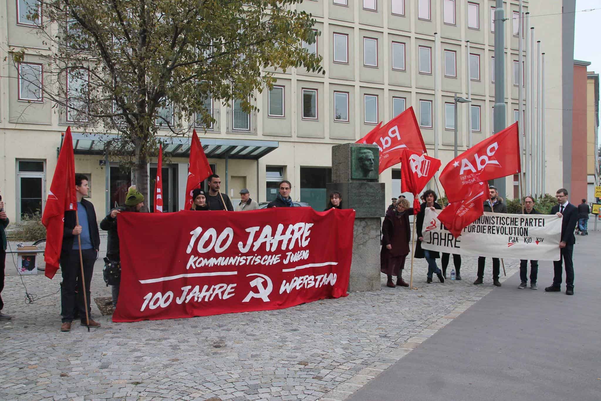 Kundgebung fordert Umbenennung des Höchstädtplatz in Johann-Koplenig-Platz